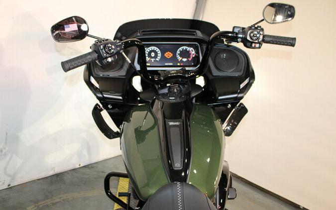 New 2026 Harley-Davidson Road Glide Grand American Touring FLTRX Motorcycle For Sale In Miami, Florida