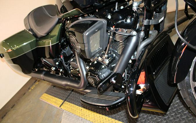 New 2026 Harley-Davidson Road Glide Grand American Touring FLTRX Motorcycle For Sale In Miami, Florida