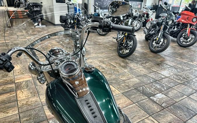2024 Harley-Davidson® Heritage Classic Alpine Green