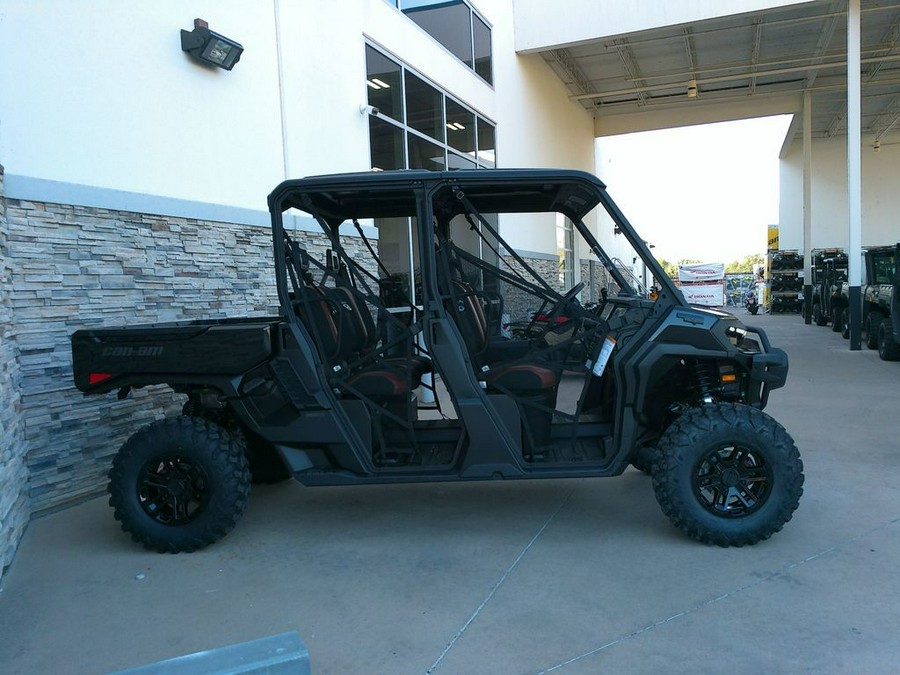 2026 Can-Am® Defender MAX LONE STAR HD11