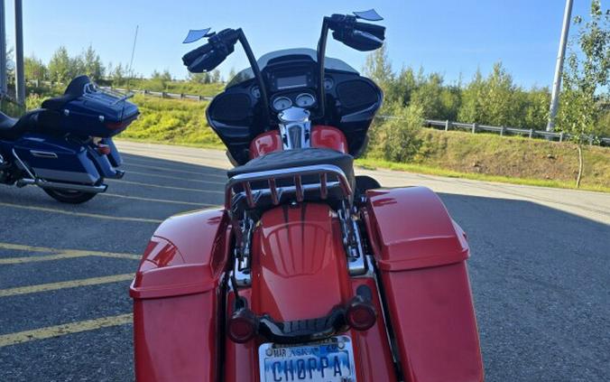 2017 Harley-Davidson® Road Glide® Custom Color