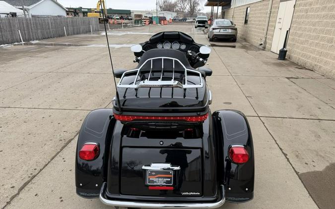 2023 Harley-Davidson® FLHTCUTG - Tri Glide® Ultra