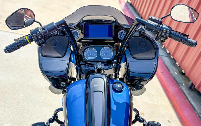 2022 Harley-Davidson® Road Glide® Special FLTRXS REEF BLUE/BLACK W/PS