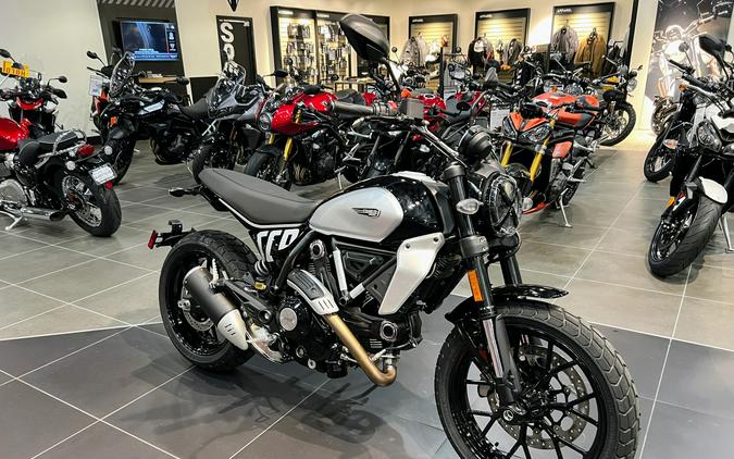 2024 Ducati Scrambler Icon