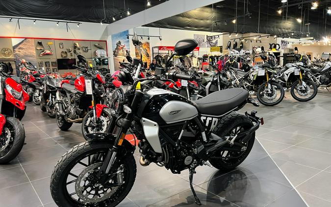 2024 Ducati Scrambler Icon