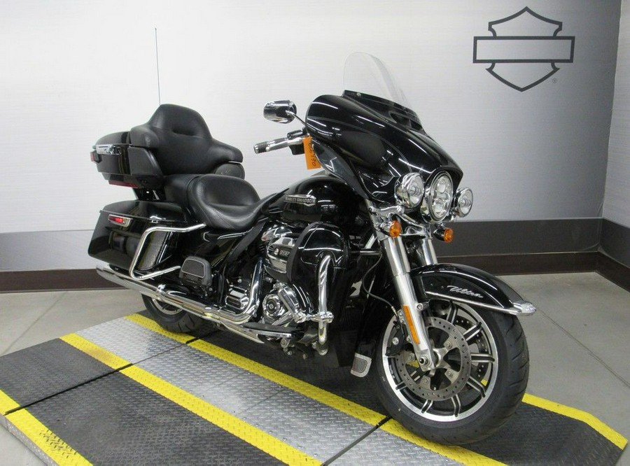2019 Harley-Davidson® FLHTCU - Electra Glide® Ultra Classic®