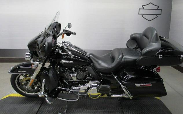2019 Harley-Davidson® FLHTCU - Electra Glide® Ultra Classic®