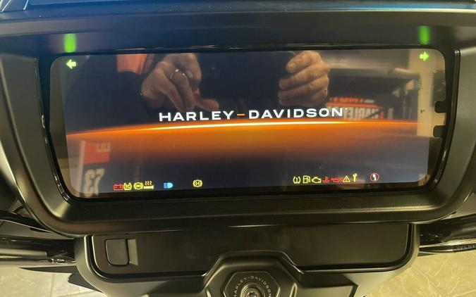 2026 Harley-Davidson® FLHX - Street Glide®