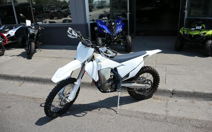 2022 Husqvarna Motorcycles FX 450