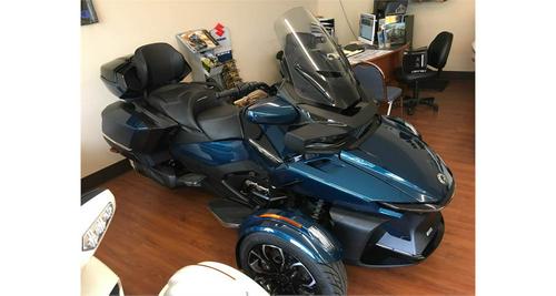 2021 Can-Am Spyder RT Sea-to-Sky First Look Preview