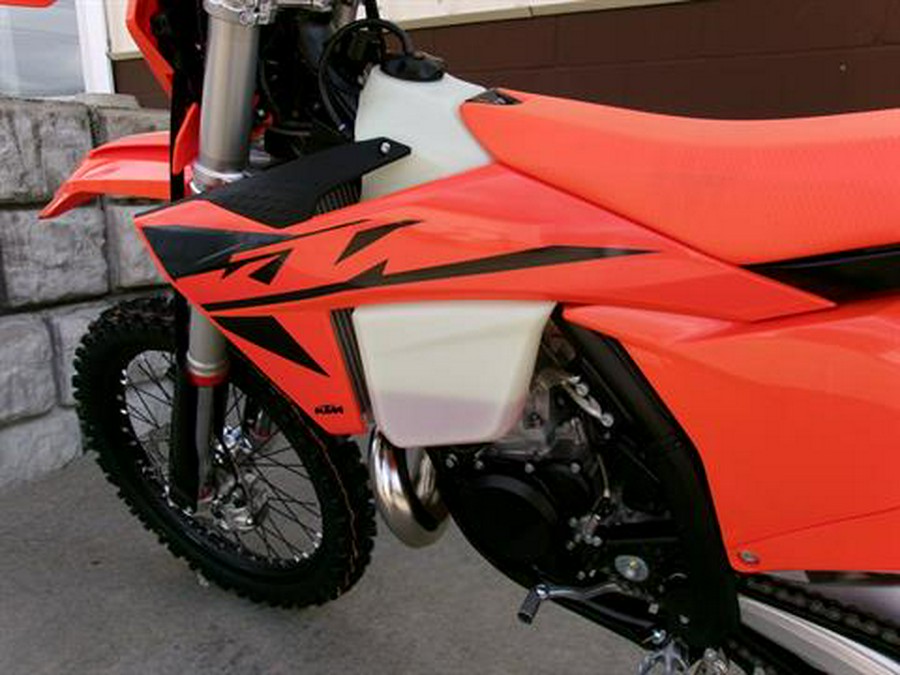 2025 KTM 300 XC-W