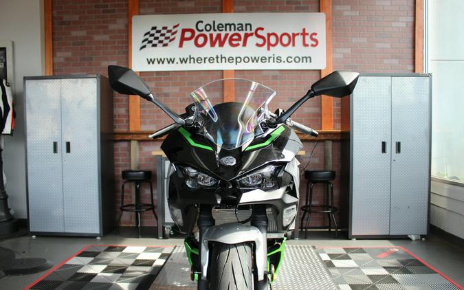 2024 Kawasaki Ninja® 7 Hybrid ABS