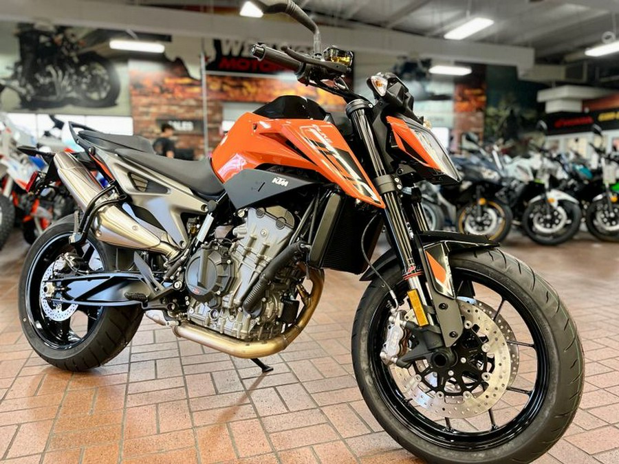 New 2023 KTM 790 DUKE