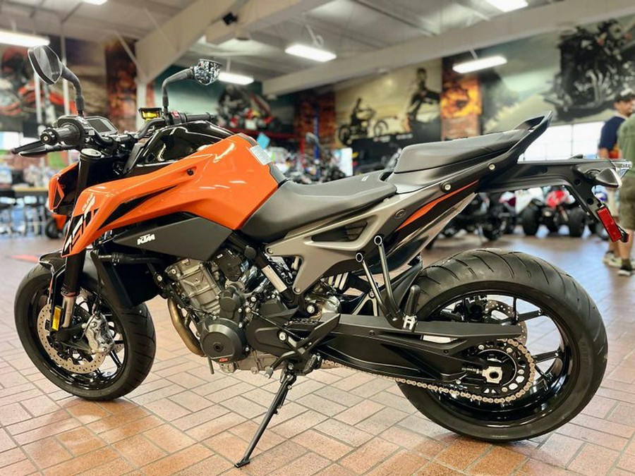 New 2023 KTM 790 DUKE