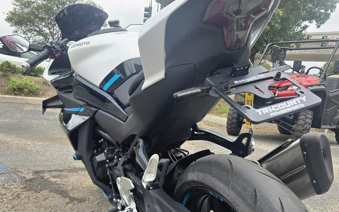 2023 CFMOTO 450 SS
