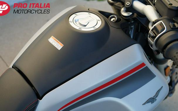 2023 Moto Guzzi V85 TT Travel