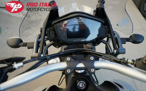 2023 Moto Guzzi V85 TT Travel