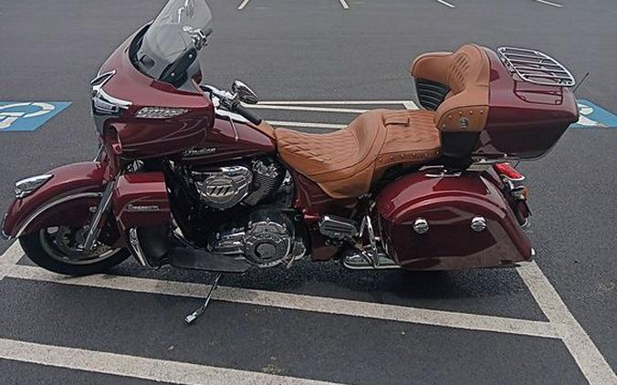 2019 Indian Motorcycle® Roadmaster® Thunder Black