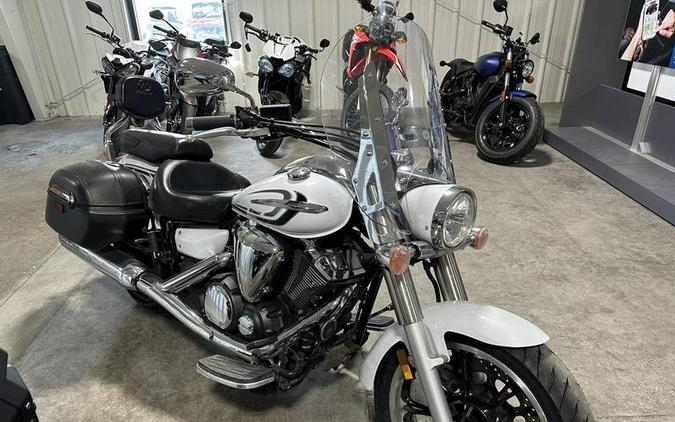 2015 Yamaha V Star® 950 Tourer