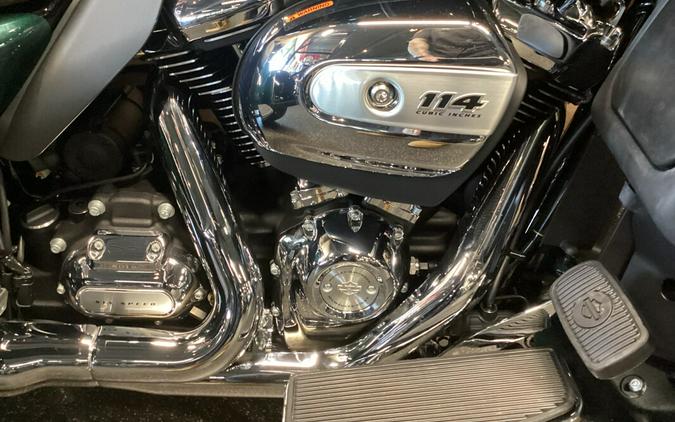 2024 Harley-Davidson Tri Glide Ultra Alpine Green FLHTCUTG