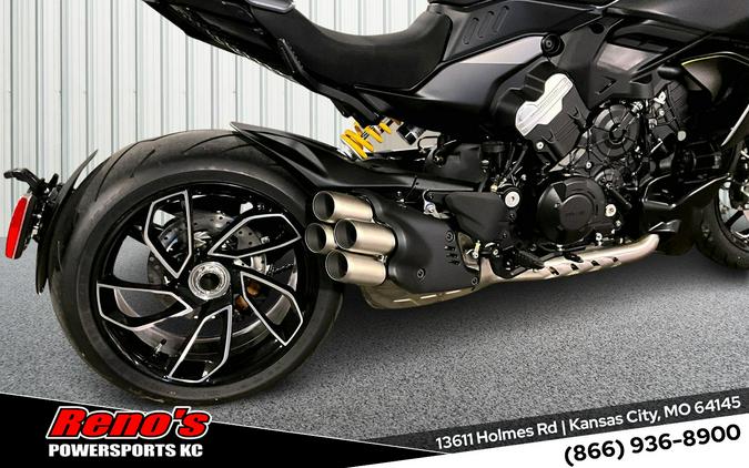 2026 Ducati Diavel V4