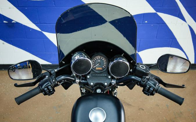 2022 Harley-Davidson® SPORTSTER IRON 883