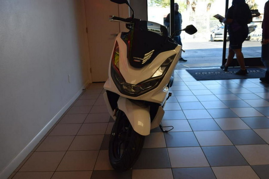 2022 Honda PCX 150 ABS