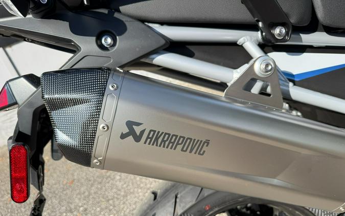 2026 Triumph Tiger 900 Alpine Edition