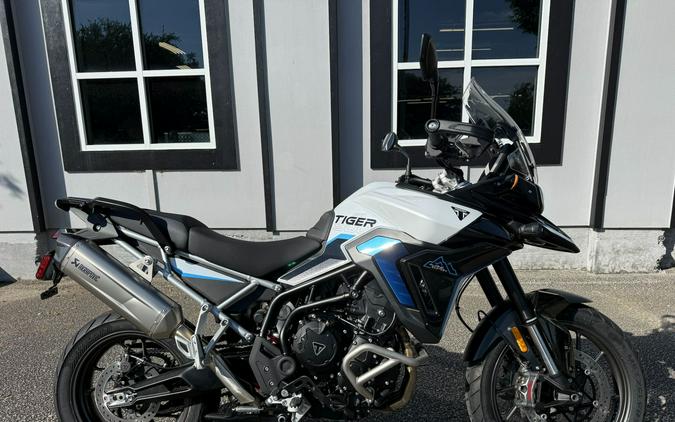 2026 Triumph Tiger 900 Alpine Edition