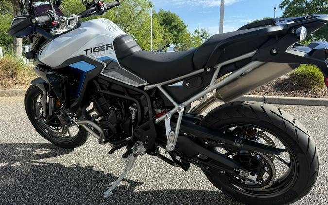2026 Triumph Tiger 900 Alpine Edition