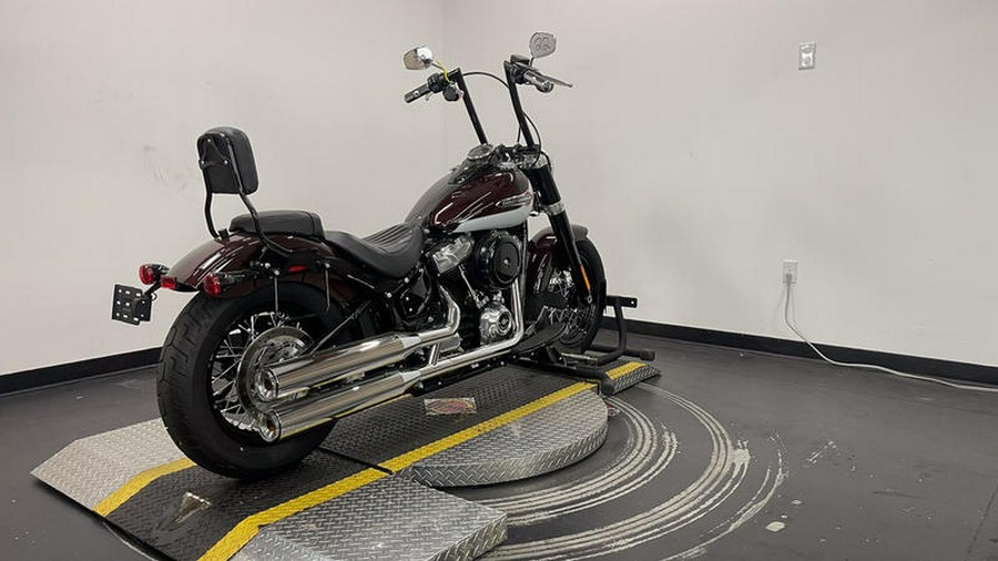 2021 Harley-Davidson® FLSL - Softail Slim®