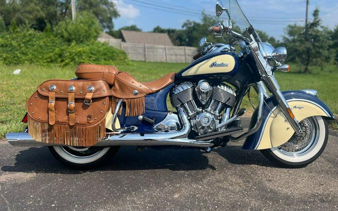 2017 Indian Chief Vintage Willow Green Over Ivory Cream Vintage