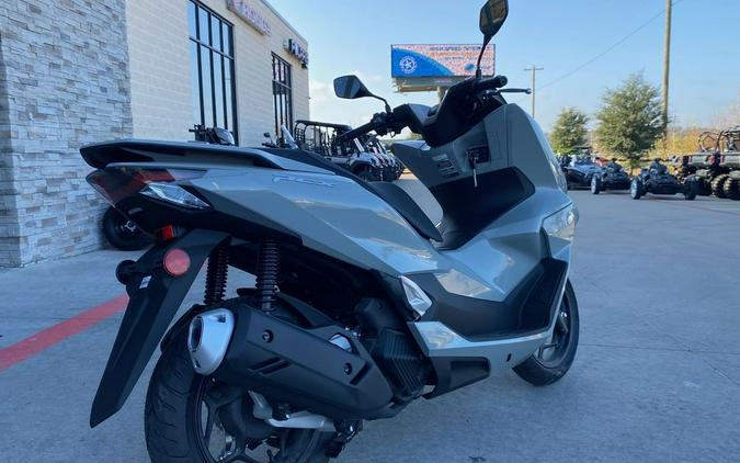 2025 Honda® PCX ABS