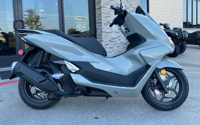2025 Honda® PCX ABS
