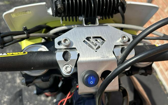 2023 Husqvarna FX 450 Supermoto