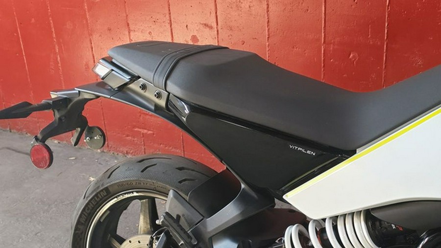 2024 Husqvarna VITPILEN 401