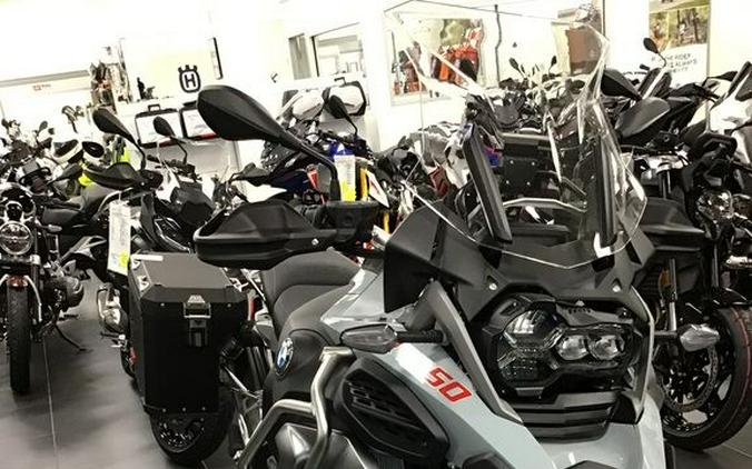 2024 BMW R 1250 GS Adventure Ice Gray