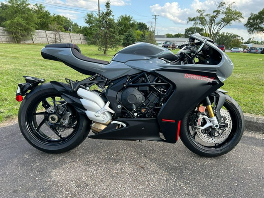 2023 MV Agusta Superveloce 800 Base