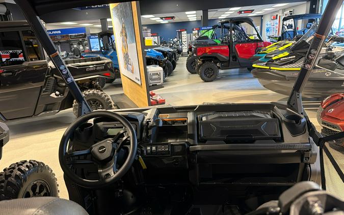 2026 Can-Am Defender XT HD7