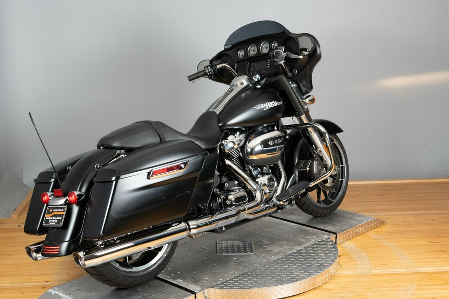 2020 Harley-Davidson Street Glide