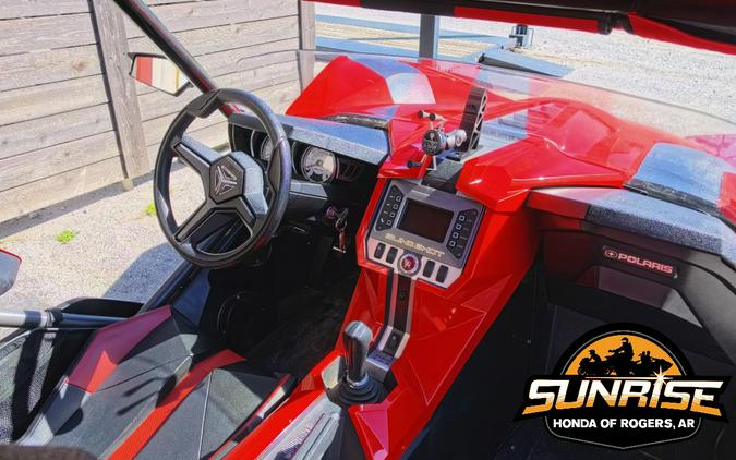 2016 Slingshot® SL - Polaris