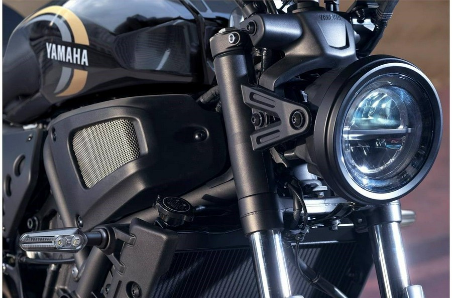 2023 Yamaha XSR700