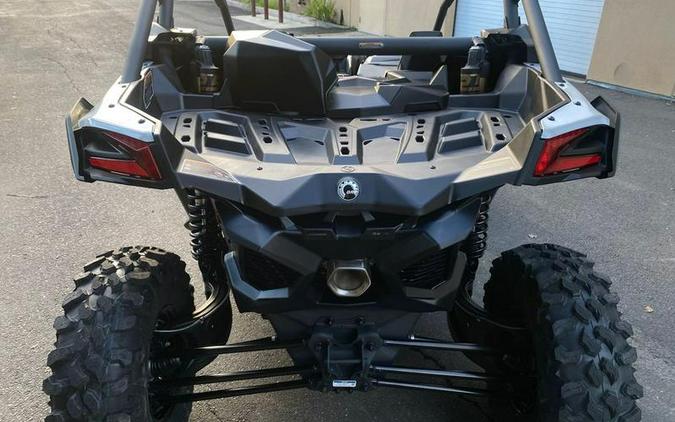 2024 Can-Am® Maverick X3 DS Turbo RR Catalyst Gray