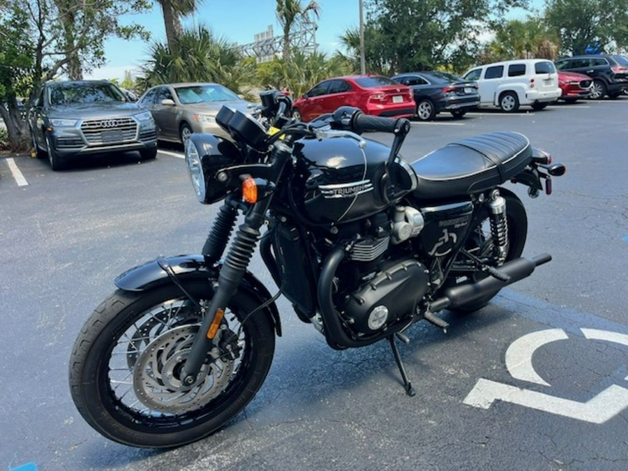 2023 Triumph Bonneville T120 Black Sapphire Black / Matte Sapphire Black