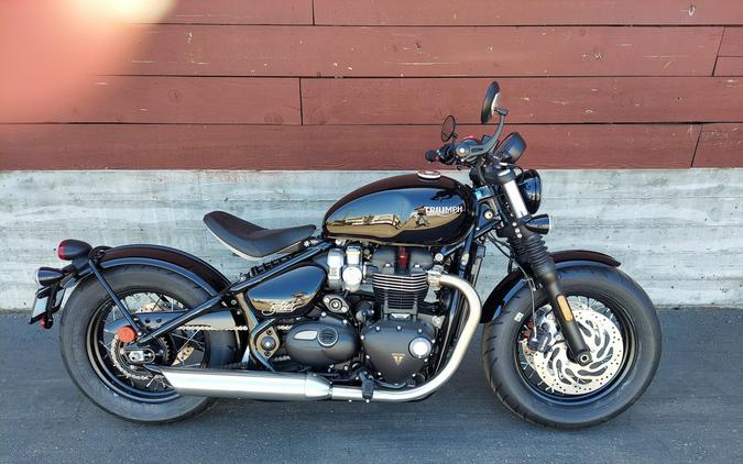 2023 Triumph BONNEVILLE BOBBER