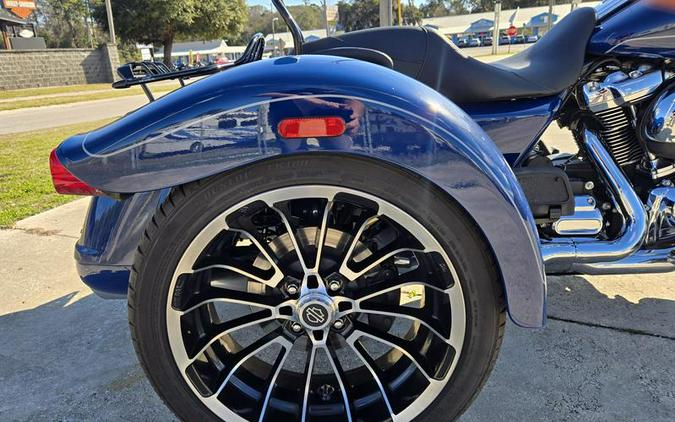 2023 Harley-Davidson® FLTRT - Road Glide® 3