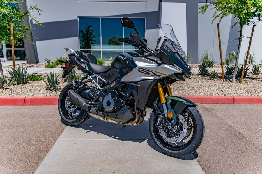 2024 Suzuki GSX-S1000GX Plus