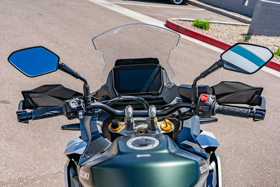 2024 Suzuki GSX-S1000GX Plus