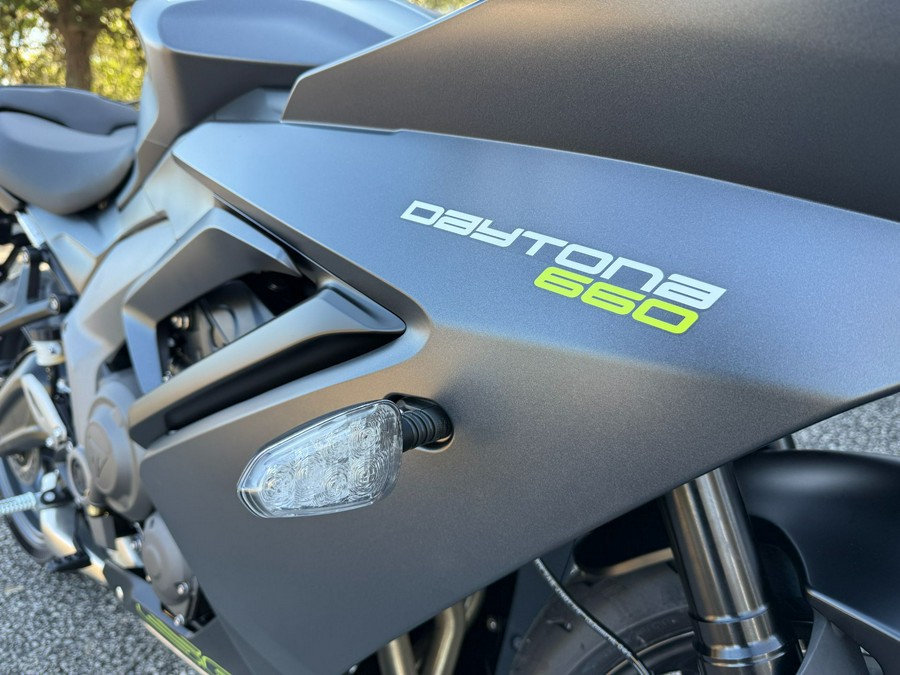 2025 Triumph Daytona 660