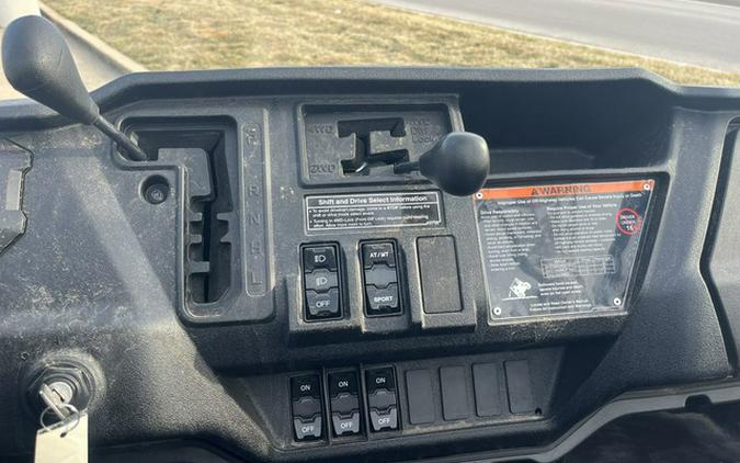 2024 Honda Pioneer 1000-5 Deluxe